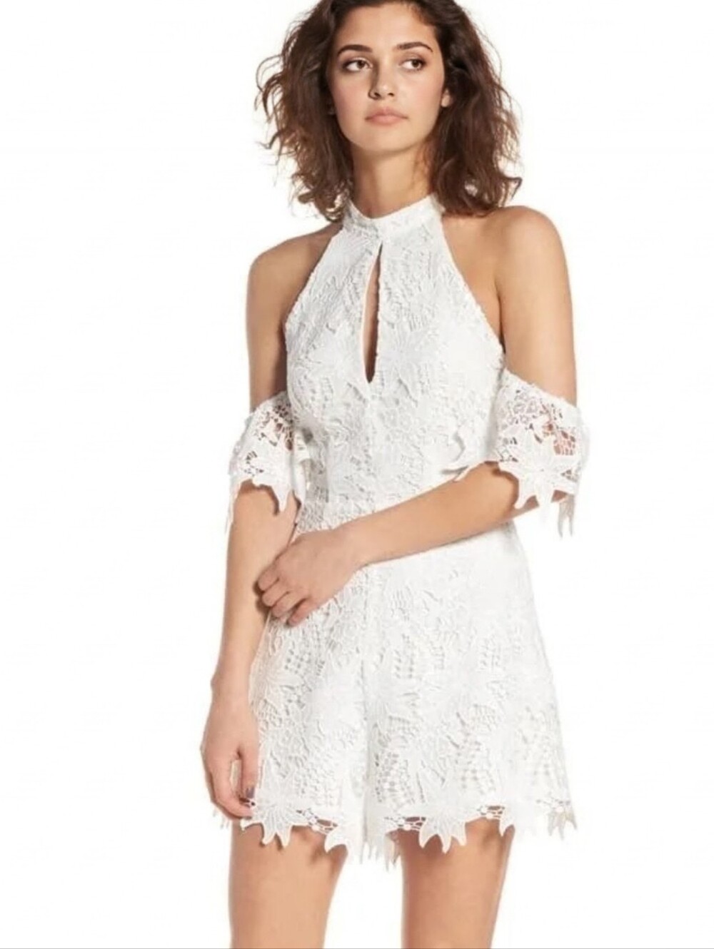 NWT $129 ASTR The Label Lolita Lace Romper White Sleeveless Women's Medium NEW!